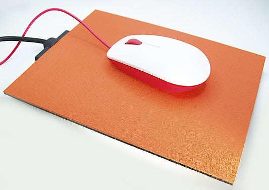 Hotmousepad Orange with mouse